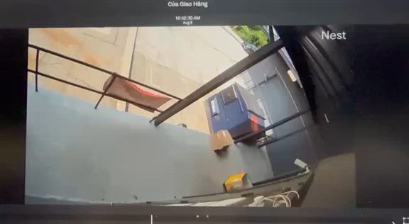 Video from Dphntinbui