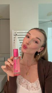 Auftragen des Setting Sprays