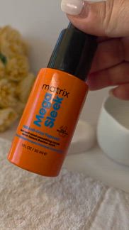 Matrix Mega Sleek Anti-Frizz Topcoat Serum