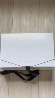 This is the way I gifted it and the free gifts that came with the purchase were really nice too